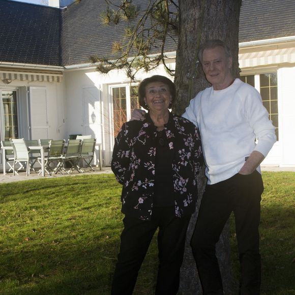 Herbert Leonard et sa femme Cléo chez eux à Barbizon le 2016/12/2016 JLPPA / Bestimage