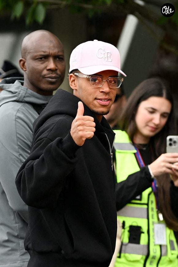 Désiré Doué et L'équipe de France de football s'envole du Bourget pour rejoindre Boston, aux États-Unis, afin de participer à la Coupe du monde de la FIFA (du 11 juin au 19 juillet, aux États-Unis, au Canada et au Mexique), le 10 juin 2026. © Pierre Perusseau/Bestimage