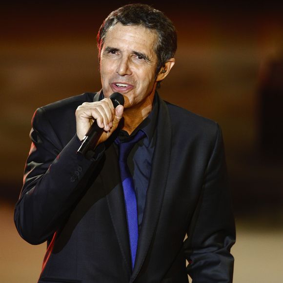 Julien Clerc lors de la 27ème cérémonie des Victoires de la Musique à Paris, le 3 mars 2012.©Bestimage