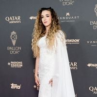 Ballon d'Or 2025 : Réapparition surprise pour cette femme de footballeur qui a perdu son défunt mari dix jours après leur somptueux mariage...