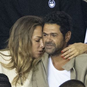 Mélissa Theuriau et son mari Jamel Debbouze - People assistent au match aller de la Ligue des Champions entre le Paris Saint-Germain et la Juventus (2-1) au Parc des Princes à Paris le 6 septembre 2022.