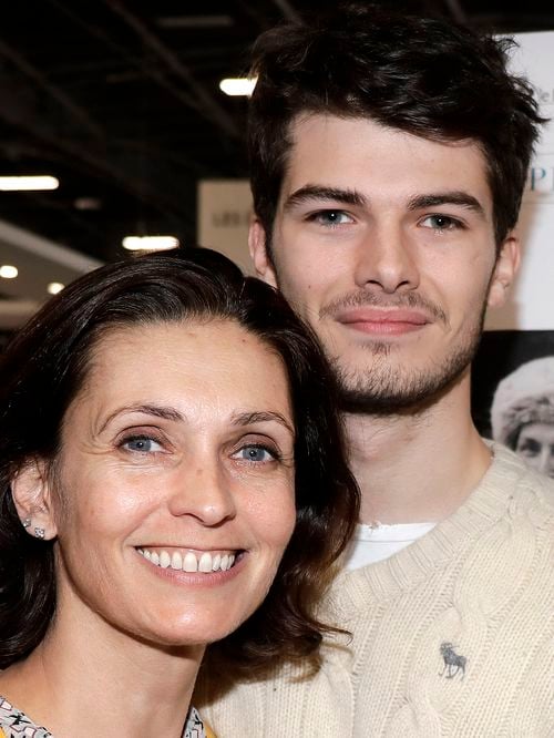 39 euros l'unité, 25 exemplaires au monde : Aïtor, le fils de 27 ans d'Adeline Blondieau, se lance dans un nouveau business