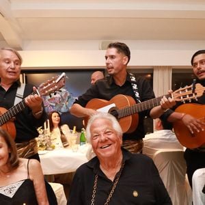 Joyce Reuben, Massimo Gargia, Chahrazad Rizk lors de la fête d'anniversaire de M.Gargia (85 ans)  à l'Hôtel de Paris à Saint-Tropez le 20 août 2025.

© Franz Chavaroche / Bestimage