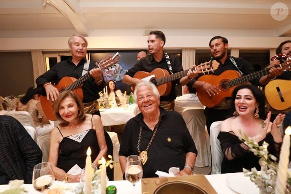 Joyce Reuben, Massimo Gargia, Chahrazad Rizk lors de la fête d'anniversaire de M.Gargia (85 ans)  à l'Hôtel de Paris à Saint-Tropez le 20 août 2025.

© Franz Chavaroche / Bestimage