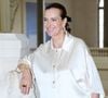 Dans les allées de ce lieu prestigieux, Charlotte Casiraghi a évolué non loin de... Carole Bouquet. 

Carole Bouquet au premier défilé Chanel "Collection Haute Couture Automne/Hiver 2026-2027" lors de la Fashion Week de Paris, le 7 juillet 2026

© Pauline Mourey / Bestimage