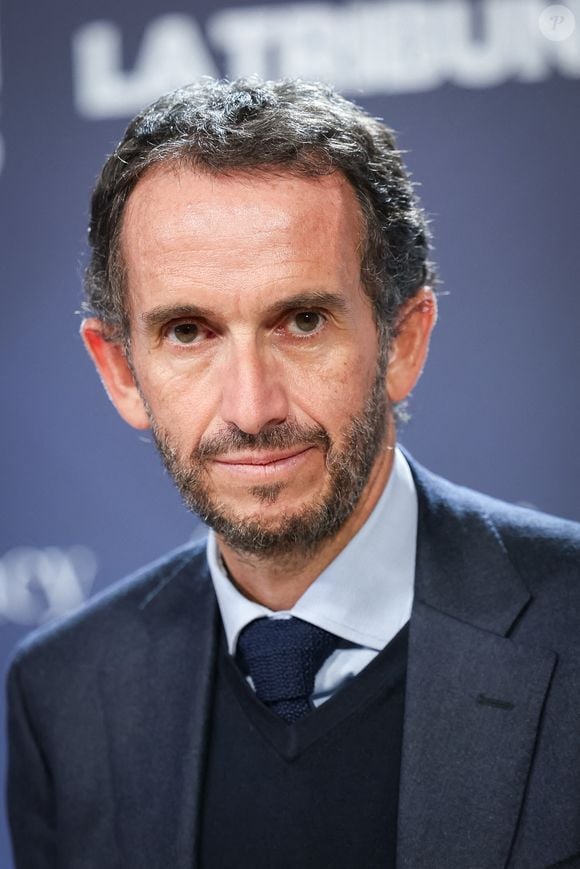 Le PDG du groupe français Carrefour, Alexandre Bompard, lors de la 21e édition des BFM Awards au Grand Palais à Paris, France, le 2 décembre 2025. Photo par Alexis Jumeau/ABACAPRESS.COM