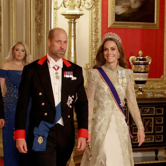 Une dispute aurait éclaté au château de Windsor

Le prince et la princesse de Galles marchent pour assister au banquet d'État du président américain Donald Trump et de la première dame Melania Trump au château de Windsor, dans le Berkshire, au premier jour de leur deuxième visite d'État au Royaume-Uni. Photo by Phil Noble/PA Wire/ABACAPRESS.COM