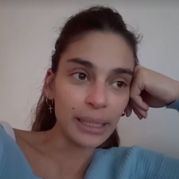 "Avoir un nouveau-né, ça cultive une grande patience, une grande tolérance que ça soit vis-à-vis de son bébé, mais aussi de soi-même", explique-t-elle...

Instagram @tatianasilva_official