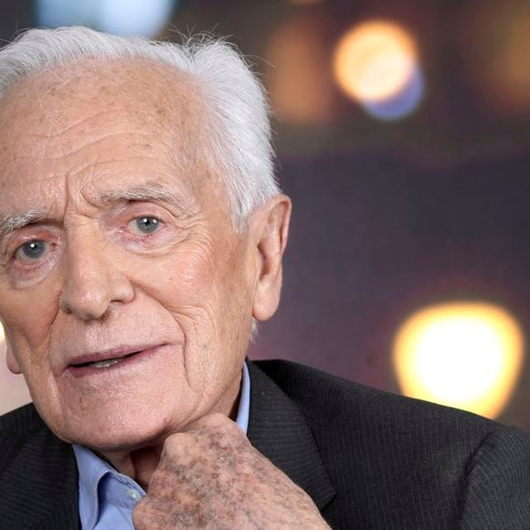 Portraits de Philippe Labro lors de l'enregistrement de l'émission "Chez Jordan de Luxe" à Paris le 17 avril 2024.

© Cédric Perrin / Bestimage