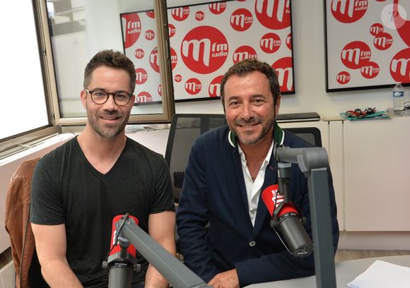 Exclusif - Emmanuel Moire interviewé par Bernard Montiel pour la radio MFM à Paris, le 1er juin 2015. L'émission sera diffusée le 6 juin prochain.  
VEEREN / BESTIMAGE