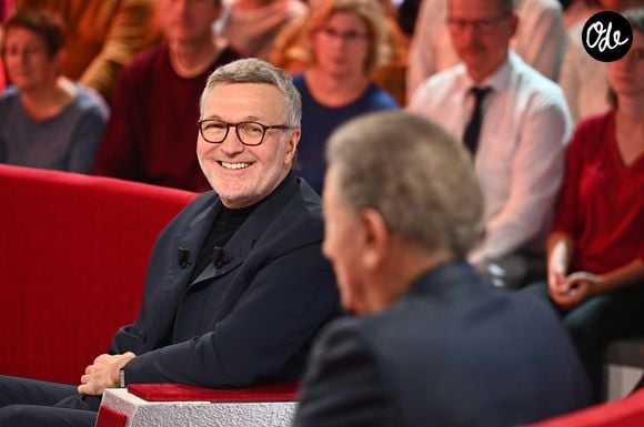 Il est même sur le point d'acquérir le théâtre Tête d'Or à Lyon, après avoir acheté le théâtre Antoine et la Comédie des Champs-Elysées

Exclusif - Laurent Ruquier et Michel Drucker - Enregistrement de l'émission "Vivement Dimanche" au Studio Gabriel à Paris, France, le 1er octobre 2024, présentée par M.Drucker et diffusée le 3 novembre sur France 3. © Guillaume Gaffiot/Bestimage