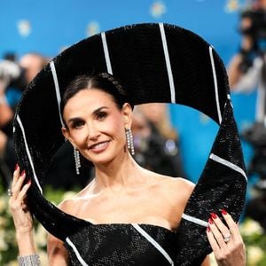 Demi Moore lors du Met Gala à New-York. ©Backgrid USA / BESTIMAGE