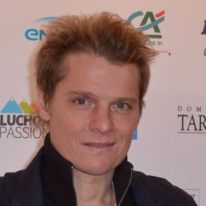 Benabar assiste à un photocall lors du 21e Festival des Créations Télévisuelles de Luchon a Luchon, France, le 6 Fevrier 2019. Photo par Julien Reynaud/APS-Medias/ABACAPRESS.COM