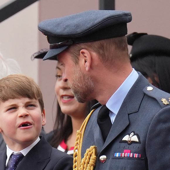 Cortège militaire pour le 80e anniversaire de la victoire, en l'honneur de ceux qui ont servi pendant la Seconde Guerre mondiale, au palais de Buckingham le 5 mai 2025 à Londres, Angleterre.  © Julien Burton / Bestimage