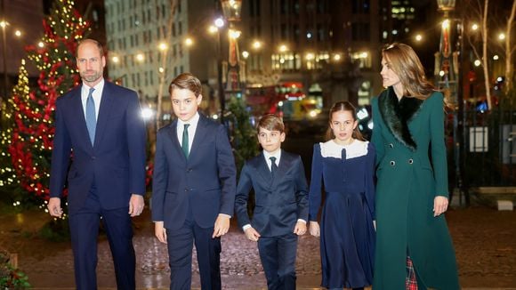 Kate Middleton, William et leurs enfants sur leur 31, la princesse Charlotte sera forcément copiée avec ses chaussures au prix très raisonnable