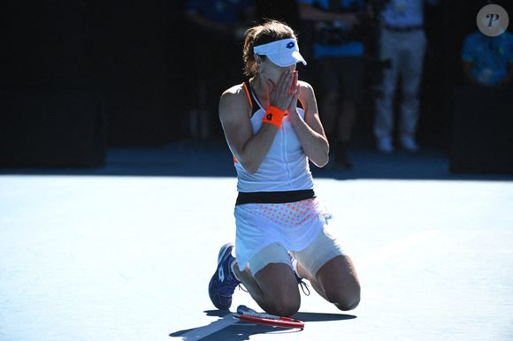 Photo d'archives - Alize Cornet (FRA) lors de son quatrième tour contre Simona Halep à l'Open d'Australie 2022 au Melbourne Park à Melbourne, Australie, le 24 janvier 2022. Photo by Corinne Dubreuil/ABACAPRESS.COM