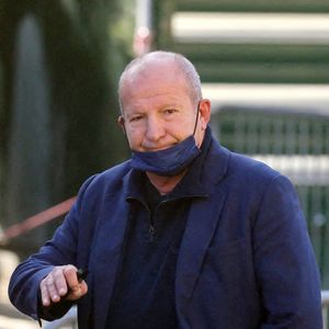 Rolland Courbis - Arrivées à la messe funéraire en hommage à Bernard Tapie en l'église Saint-Germain-des-Prés à Paris. Le 6 octobre 2021
© Jacovides-Moreau / Bestimage