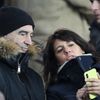 Raymond Domenech et sa femme Estelle Denis dans les tribunes lors du match de Ligue 1 "PSG - OM (3-0)" au Parc des Princes à Paris, le 25 février 2018. AGENCE / BESTIMAGE