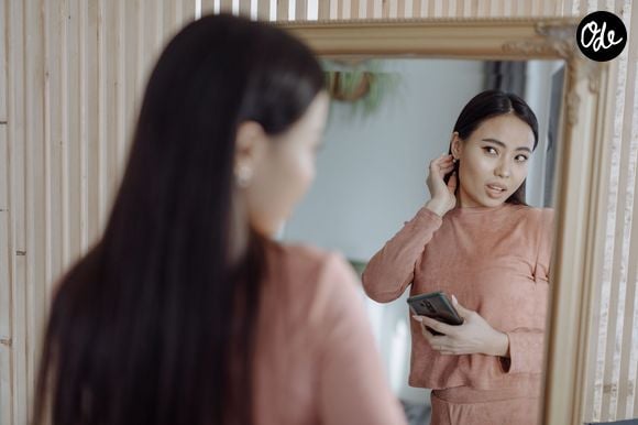 Alors, si vous avez tendance à vous faire la conversation, cette habitude pourrait finalement être un véritable allié pour votre cerveau.

Image Pexels