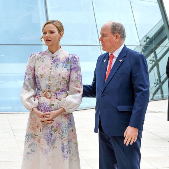 Le Prince Albert II de Monaco, la princesse Charlene de Monaco et la princesse Akiko de Mikasa du Japon, ont célébré les 20 ans de relations diplomatiques entre le Japon et Monaco, sur le parvis du Grimaldi Forum, près du jardin japonais. © Bruno Bebert/Bestimage