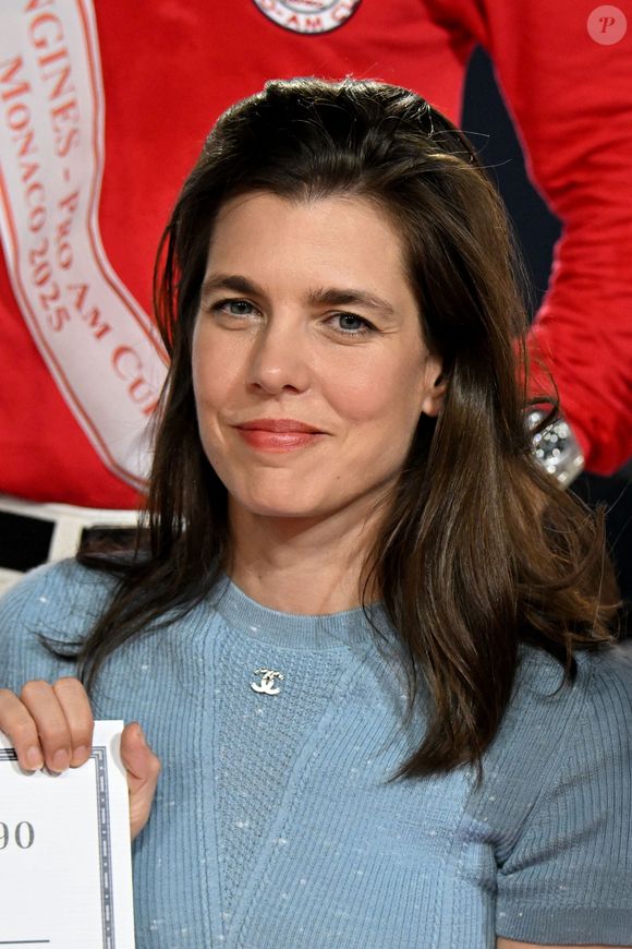 La princesse Caroline de Hanovre, sa fille Charlotte Casiraghi, son fils, né de son union avec Gad Elmaleh, Raphael, la princesse Alexandra de Hanovre, son fiancé Ben-Sylvester Strautmann, Melanie de Massy et Diane Fissore, la présidente du jumping et de la Fédération monégasque d’équitation, ont assisté à la 2eme journée du Jumping International de Monte-Carlo, le 4 juillet 2024. © Bruno Bebert/Bestimage