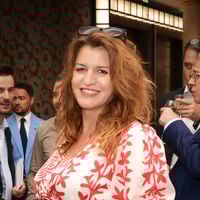 La grossesse se poursuit pour Marlène Schiappa ! A 42 ans, elle savoure son bonheur aux côtés de Cyril Hanouna et Valérie Benaïm qui comptent beaucoup pour elle