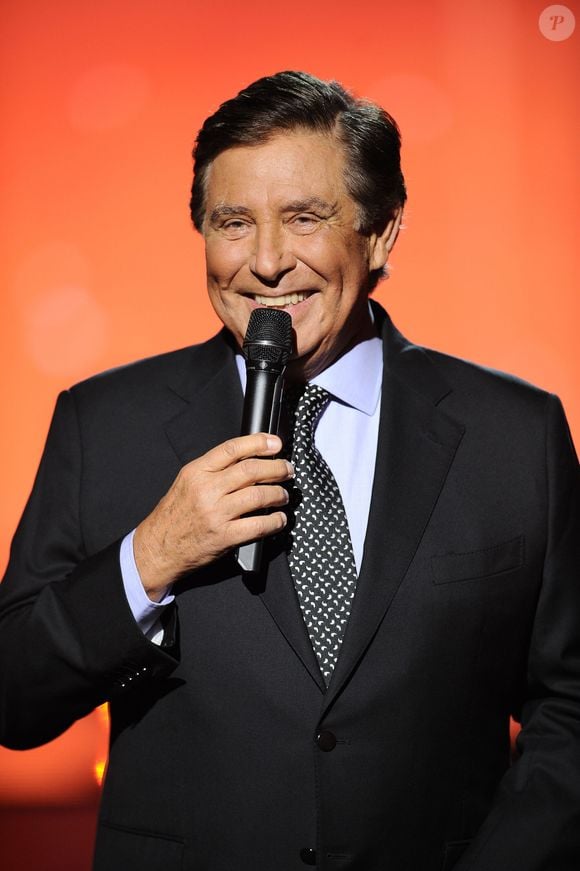 Exclusif - Jean-Pierre Foucault - Surprises - Enregistrement de l'émission "La Chanson secrète 4", qui sera diffusée le 4 janvier 2020 sur TF1, à Paris. Le 17 décembre 2019
© Gaffiot-Perusseau / Bestimage