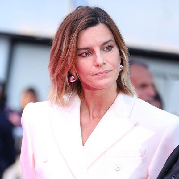 Fauve Hautot en photocall lors du festival "Canneseries 2025" à Cannes, le 28 avril 2025.
© Denis Guignebourg/BestImage