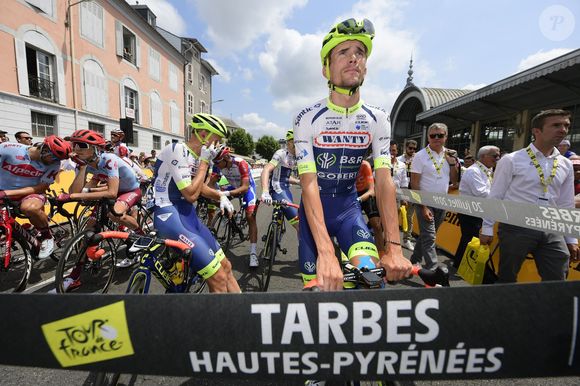 Des images qu'a logiquement du mal à oublier Yoann Offredo : “Je m’en veux. Je ne sais pas de quoi, mais j’ai le sentiment d’une immense injustice.” 

Yoann Offredo - Tour de France 2019 - 14ème étape - Tourmalet le 20 juillet 2019.

© Nico Verreken / Panoramic / Bestimage