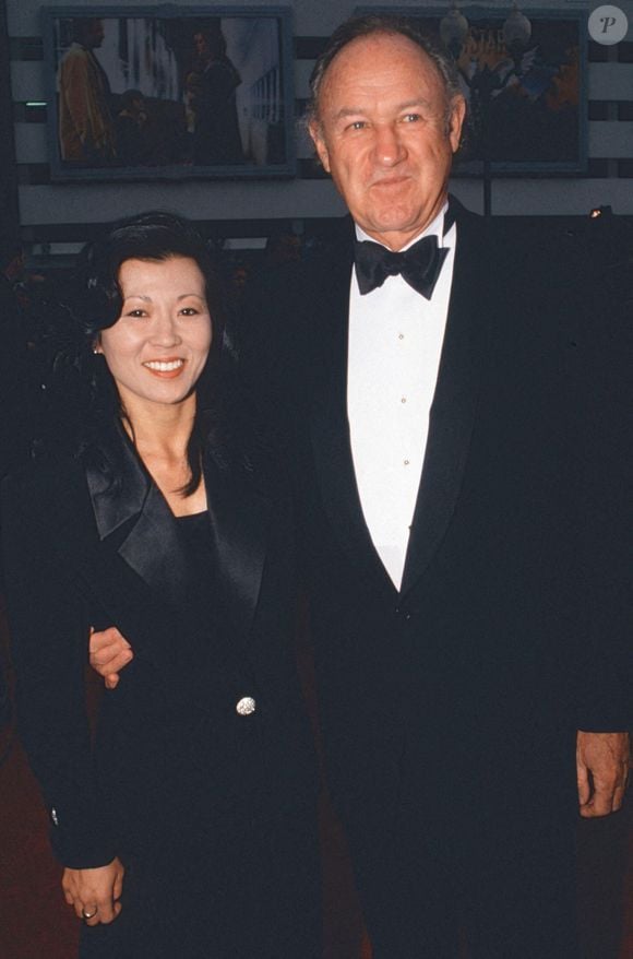 Et la famille de sa femme ne touchera pas un centime malgré le fait qu'ils étaient mariés depuis 34 ans
Gene Hackman et Betsy Arakawa en mars 1993. Laura Luongo/PIP-Landmark Media. Photo by Alamy/ABACAPRESS.COM