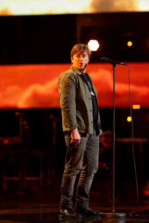 C'est donc tout naturellement qu'il s'est lui aussi lancé dans une carrière artistique Exclusif - Thomas Dutronc - Enregistrement de l'émission "La fête de la chanson française" à Paris, présentée par L.Thilleman et A.Manoukian, et diffusée le 20 décembre sur France 3 © Pierre Perusseau / Bestimage