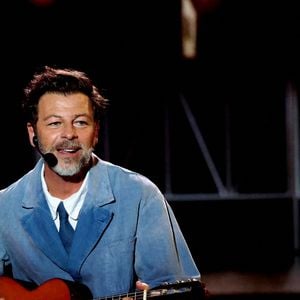 Exclusif - Christophe Maé lors surprises lors de l'enregistrement de l'émission "La chanson secrète N°14", présentée par N.Aliagas et diffusée le 26 décembre sur TF1, consacrée à Helena à Paris le 10 Décembre 2025