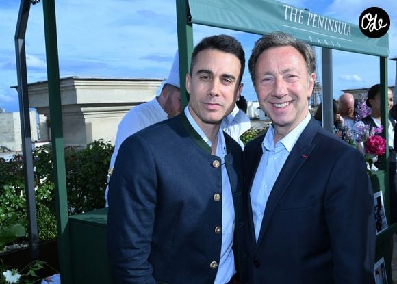L'animateur estime avoir été trahi par celui en qui il avait toute confiance.

Exclusif - Stéphane Bern et son compagnon Yori Bailleres - Réouverture du rooftop "L'heure dorée" de l'hôtel Peninsula à Paris le 10 juin 2026. © Rachid Bellak/Bestimage