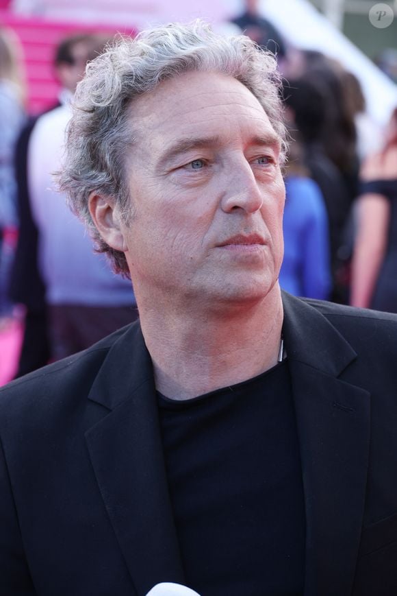 Le comédien sera prochainement à l'affiche de deux nouvelles series pour TF1
Benjamin Baroche sur le pink carpet lors du festival Canneseries saison 8 au palais des festivals à Cannes le 27 avril 2025.
© Denis Guignebourg / Bestimage