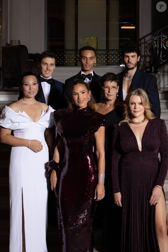 Parrainé par la marque de joaillerie APM Monaco, l’événement a rassemblé près de 200 convives parmi lesquels figuraient des personnalités de premier plan...

Marie Ducruet, Louis Ducruet, Alexandre Grimaldi, Vitaa, S.A.S. la Princesse Stéphanie de Monaco, Camille Gottlieb et Baptiste Giabiconi assistent au premier Gala Global Gift sponsorisé par « APM Monaco » organisé à Monaco. © Olivier Huitel/Pool/Bestimage