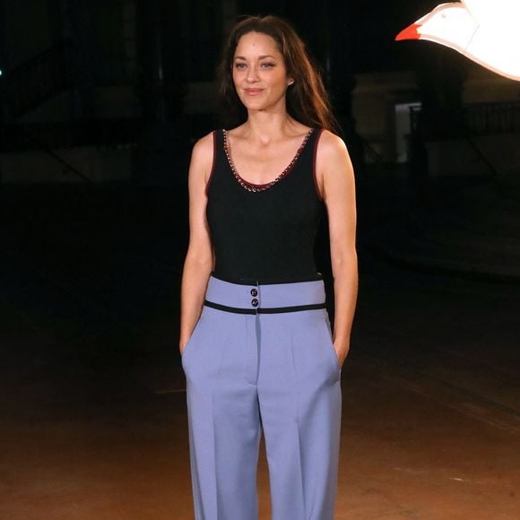 Marion Cotillard - Célébrités au Défilé Chanel, Collection Prêt-à-porter Printemps / Eté 2027 dans le cadre de la Fashion Week de Paris, France, le 05 Octobre 2026. © Bertrand Rindoff / Bestimage