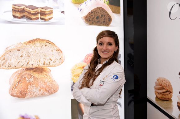 Noémie Honiat et Quentin Bourdy, tous deux anciens candidats de Top Chef, forment une famille comblée.

Noemie Honiat (finaliste de l'émission de télé-réalité 'Top Chef') pose lors d'une exposition culinaire à Nice, dans le sud de la France, le 04 février 2014. Photo by Patrice Masante/ABACAPRESS.COM