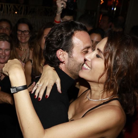 Exclusif - Greg Levy et Laurie Cholewa aux Jardins du Presbourg à Paris, le 6 novembre 2025.

Photo : Marc Ausset-Lacroix / Bestimage