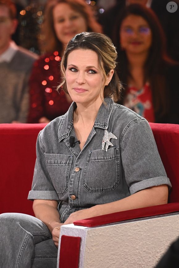 Lorie (Laure Pester) - Enregistrement de l'émission "Vivement dimanche" au studio Rive Gauche, présentée par M. Drucker le 19 novembre 2025, avec une diffusion sur France 3 le 28/12/2025. Photo par Guillaume Gaffiot / Bestimage