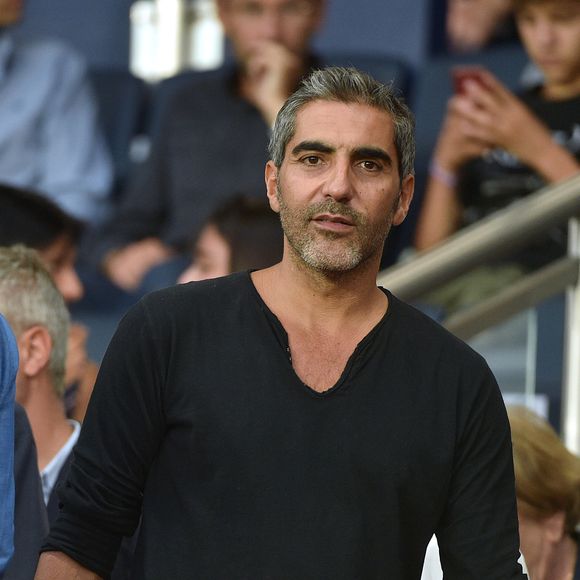 Elle affirmait que le comédien l'avait forcée à pratiquer la sodomie
Ary Abittan dans les tribunes lors du match de championnat de Ligue 1 Conforama opposant le Paris Saint-Germain au Toulouse FC au parc des Princes à Paris, France, le 25 août 2019. Le PSG a gagné 4-0. © Giancarlo Gorassini/Bestimage