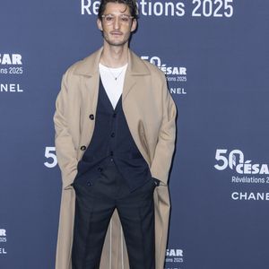 Pierre Niney - Photocall de la soirée "Cesar Révélations 2025" au Trianon à Paris le 20 janvier 2025.

© Olivier Borde / Bestimage