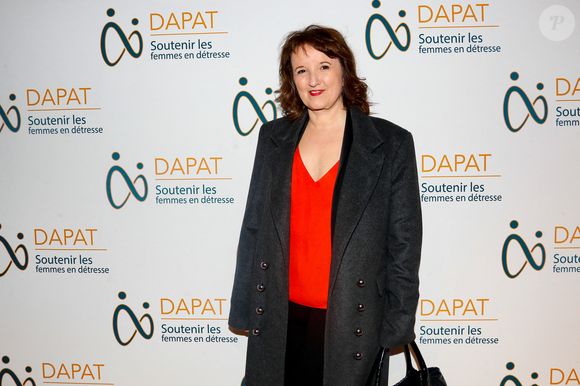 Anne Roumanoff lors de la soirée de remise des prix Dapat 2025 au Théâtre du Rond Point à Paris le 24 mars 2025.


© Rachid Bellak / Bestimage