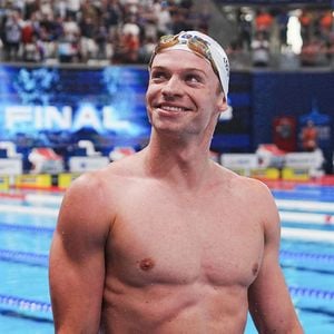 Léon Marchand lors de la finale du 400 m nage libre aux Championnats d'Europe de natation, à Paris le 16 août 2026. © Laurent Lairys / PsnewZ / Bestimage