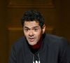 Sur une vidéo publiée par l’humoriste, on peut voir un pêcheur tenter de sortir de la Seine un silure

Jamel Debbouze présente les humoristes du Jamel Comedy Club sur la scène du palais Nikaia à Nice. © Bruno Bebert / Bestimage