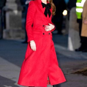 Catherine (Kate) Middleton, princesse de Galles, assiste au service Together At Christmas Carol à l'abbaye de Westminster à Londres, Royaume-Uni, le 6 décembre 2024. © Julien Burton/Bestimage