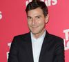 Interrogé sur son intérieur, il décrit une décoration hétéroclite mêlant mobilier classique et objets inattendus.

Harold Hessel - Photocall de la soirée "Télé Loisirs Awards 2024" aux Jardins du Pont-Neuf à Paris le 23 septembre 2024. © Coadic Guirec/Bestimage