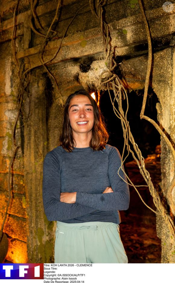 Clémence dans "Koh-Lanta : les reliques du destin".