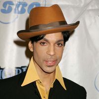 Prince : Son fils emporté juste après sa naissance, qui a hérité des 138 millions d’euros laissés par l’artiste ?