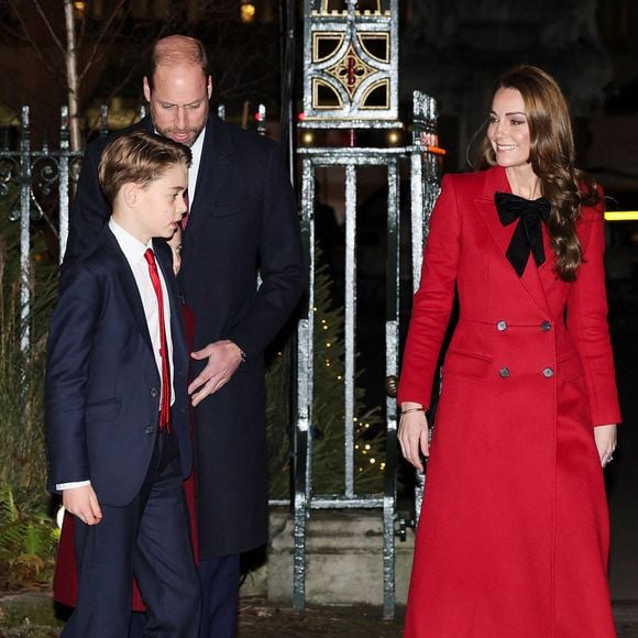 Le prince William, prince de Galles, Catherine Kate Middleton, princesse de Galles, le prince George, le prince Louis lors du service de chants de Noël Together At Christmas à l'abbaye de Westminster, Londres le 6 décembre 2024.

© Julien Burton / Bestimage