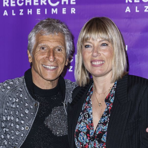 Nagui ne rempilera pas pour une saison supplémentaire à la tête de "La Bande originale" sur France Inter. 

Nagui et sa femme Mélanie Page au photocall de la soirée de gala de la Fondation Recherche Alzheimer- Paris à l'Olympia. © Borde / Rindoff / Bestimage